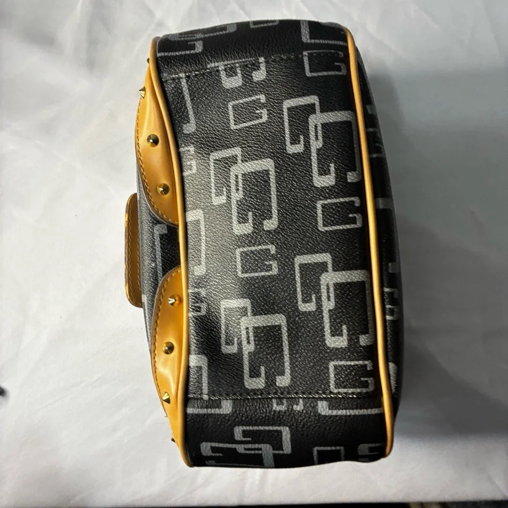 GUESS Black and Gold Shoulder Bag - Picture 5 of 9
